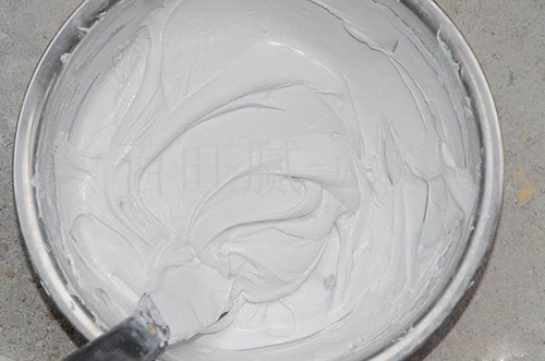 如何正确使用腻子粉?